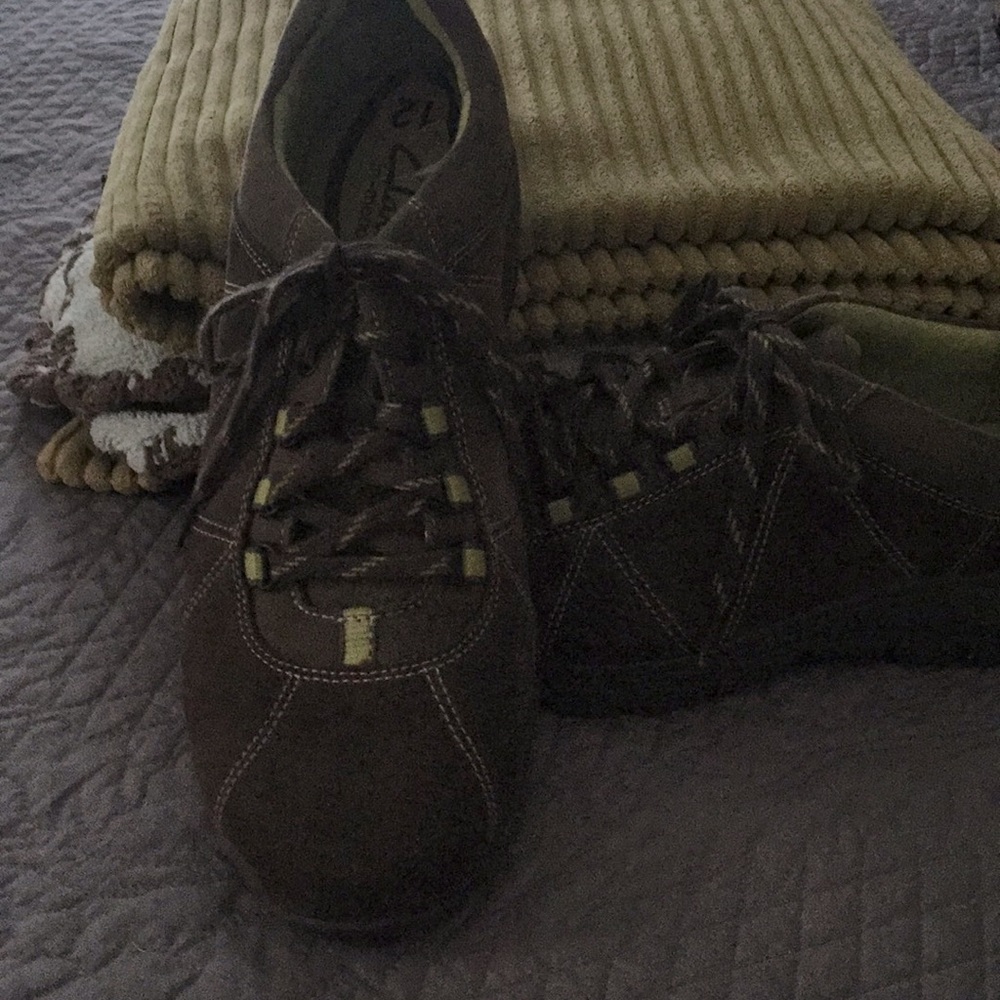 Clark’s in-motion walking shoes